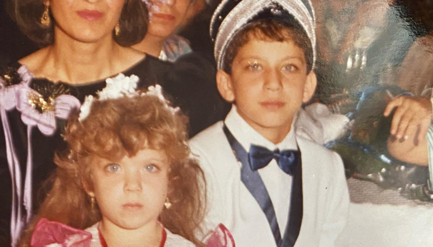 Abi-kardeş ikisi de çok ünlü oldu... O maviş gözleri artık milyonlar tanıyor