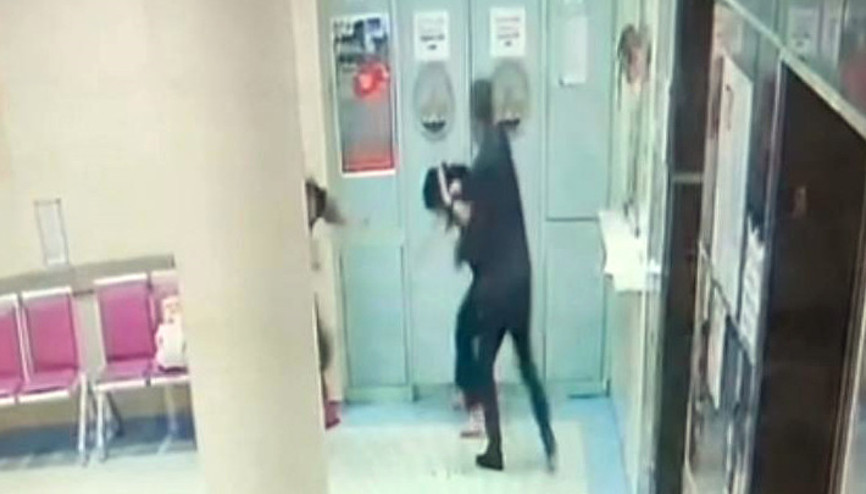 Edirnede hastanede kadın doktoru yumruklamıştı Tahliye edildi