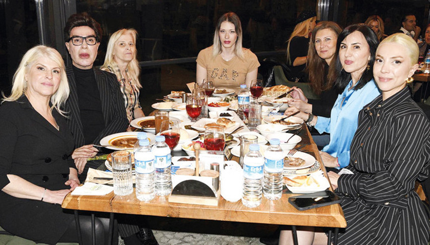 Engelliler yararına iftar yemeği