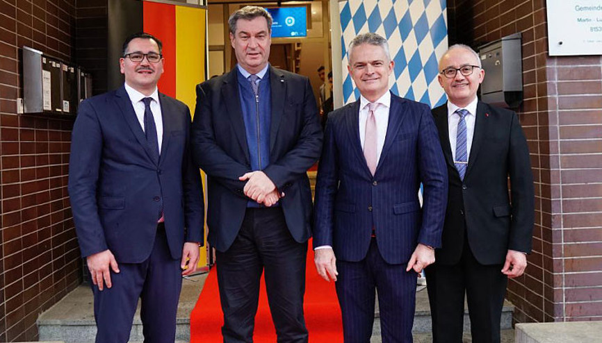 İslam Kültür Merkezi iftarının şeref konuğu Söder: ‘Türk yemeklerine hayranım’