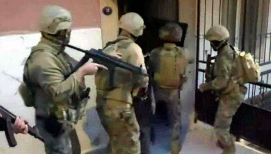 İzmirde nevruz etkinliğinde terör örgütü lehine slogan atan 82 şüpheli gözaltına alındı