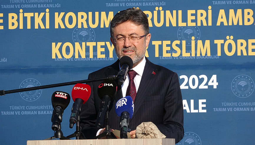 Bakan Yumaklı: Türkiye dünyada ilk 10 tohumcu ülkeden bir tanesidir Bakan Yumaklı: Türkiye dünyada ilk 10 tohumcu ülkeden bir tanesidir