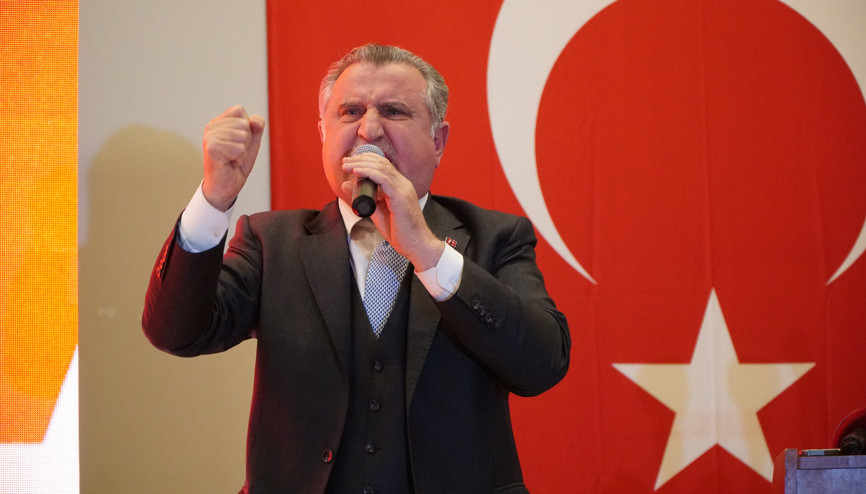 Bakan Bak: İstanbulda Murat Kurum, Pazarda Ekrem Reis, Rizede Rahmi Metin diyoruz Bakan Bak: İstanbulda Murat Kurum, Pazarda Ekrem Reis, Rizede Rahmi Metin diyoruz