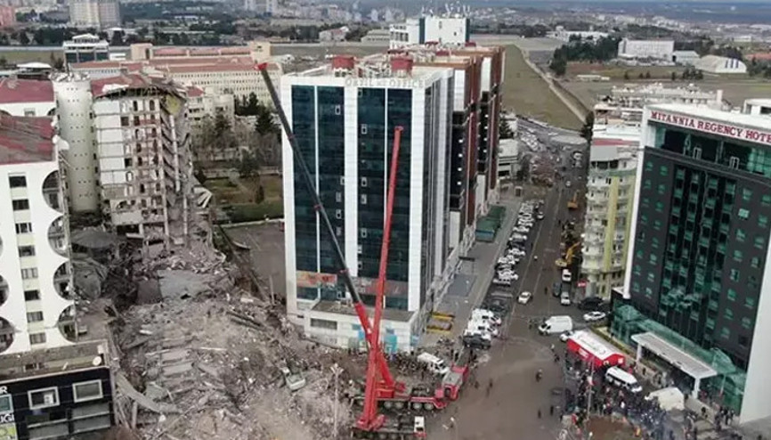 Depremde 89 kişi hayatını kaybetmişti... Galeria Sitesinin müteahhitlerinin cezası belli oldu