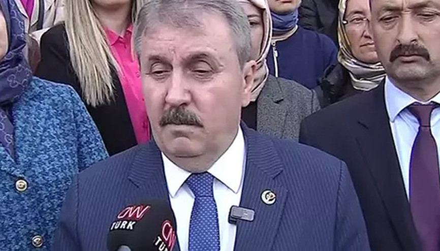 BBP Genel Başkanı Desticiden CHPye iş birliği tepkisi BBP Genel Başkanı Desticiden CHPye iş birliği tepkisi