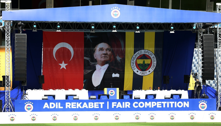 Fenerbahçe Olağanüstü Genel Kurulundan fotoğraflar