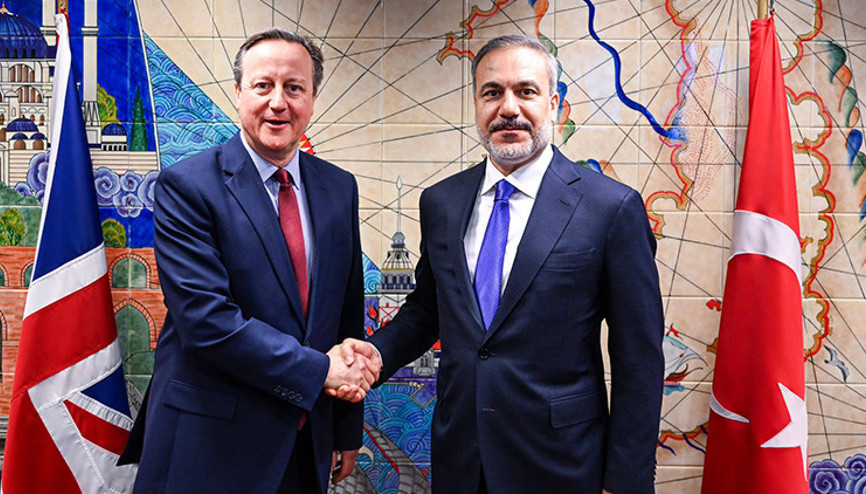 Bakan Fidan, David Cameron ile görüştü