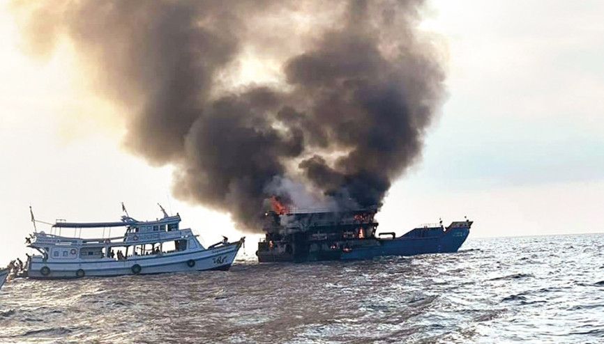 Ölüm Adası’na giderken ölümden döndüler... Feribotta yangın dehşeti