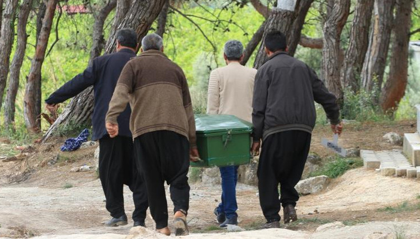 Cezaevinde canına kıymıştı... Köylüler cenazesini istemedi, farklı bir yere defnedildi
