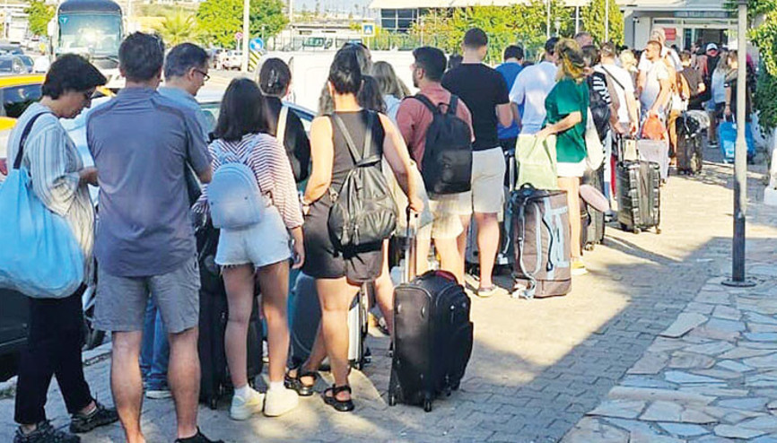 Kapıda vize Çeşme otellerine yaradı