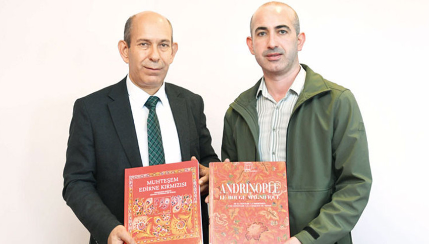 Rouge d’Adrinople 280 yıl sonra orijinal reçetesiyle üretildi: Edirne kırmızısı köklerinden doğdu Rouge d’Adrinople 280 yıl sonra orijinal reçetesiyle üretildi: Edirne kırmızısı köklerinden doğdu