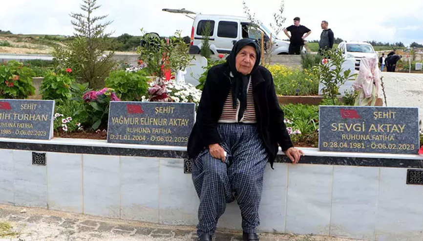 3 çocuğu ve torununun öldüğü enkazdan kurtuldu: Yaşarken ölüyorum 3 çocuğu ve torununun öldüğü enkazdan kurtuldu: Yaşarken ölüyorum