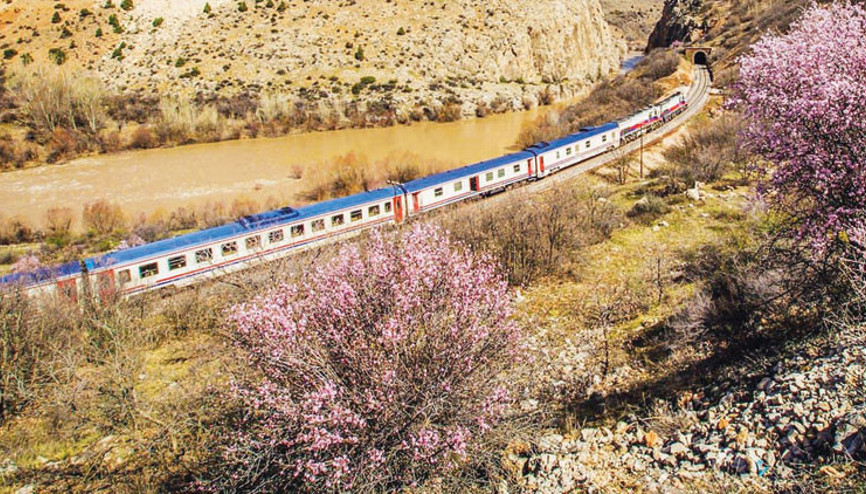 İki turistik sefer daha