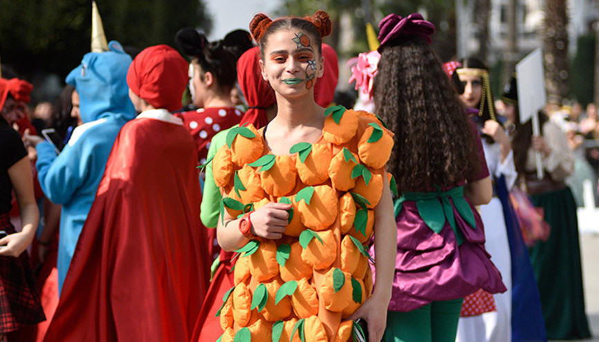 Adana Portakal Çiçeği Karnavalı büyük bir coşku ile başladı