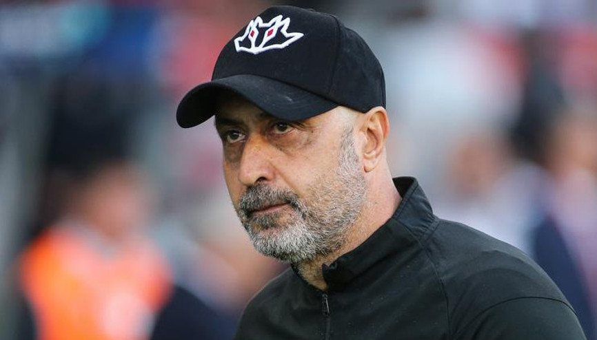 Tolunay Kafkastan Emre Mor yanıtı: Ben hakikatle ilgileniyorum Tolunay Kafkastan Emre Mor yanıtı: Ben hakikatle ilgileniyorum