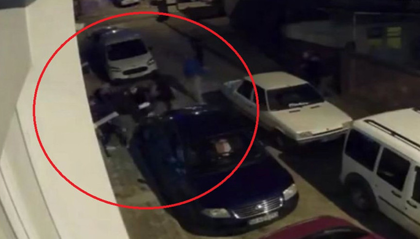 Samsunda asker eğlencesinde tartıştıkları kişiyi darbedip bıçakladılar 3 kişi tutuklandı Samsunda asker eğlencesinde tartıştıkları kişiyi darbedip bıçakladılar 3 kişi tutuklandı