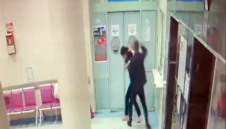 Bu ne cesaret Doktoru darbetti serbest kaldı, sosyal medyadan da tehdit edince... Defalarca beyaz kod almış