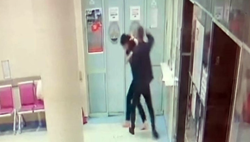 Bu kadarı da pes Doktoru darp etti tahliye oldu, tehdit etti yine tahliye oldu