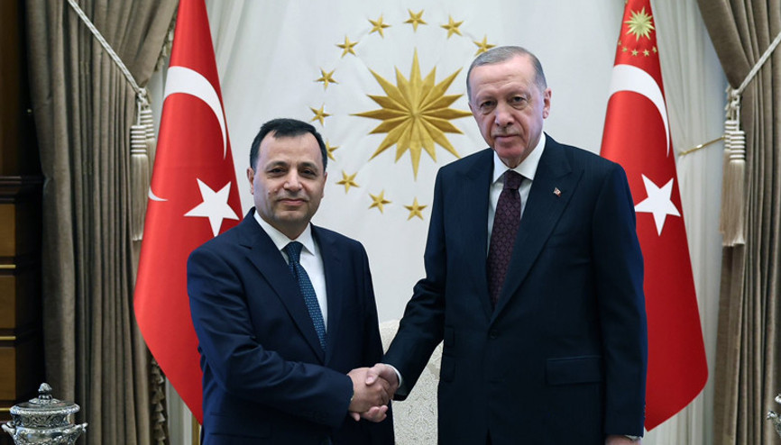 Cumhurbaşkanı Erdoğan, AYM Başkanı Arslan’ı kabul etti