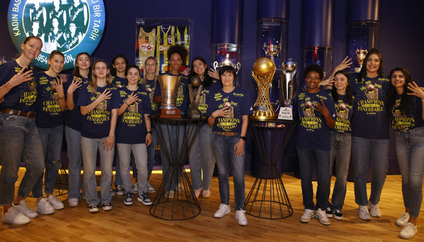 Fenerbahçe Alagöz Holding Başantrenörü Garnier: Kariyerimin en güzel sezonu