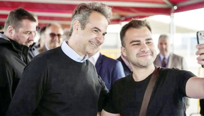 Miçotakis Midilli’de Türk turistleri karşıladı