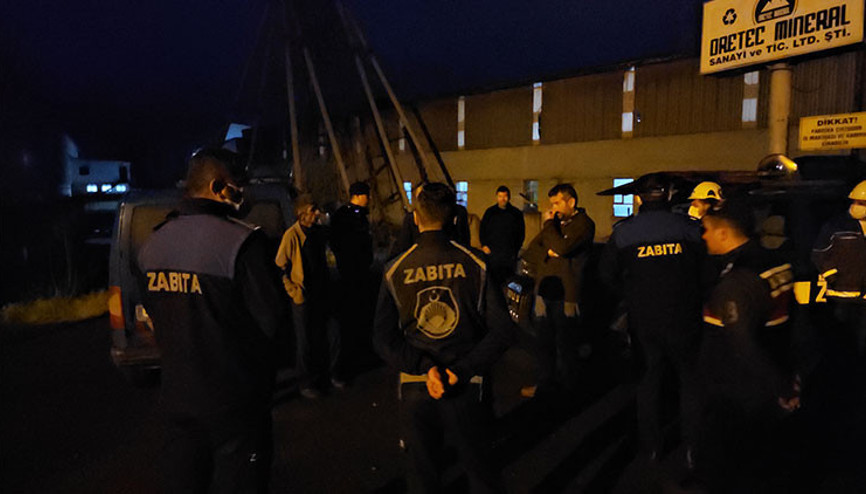 Zonguldak ve Düzcede halkı sokağa döken kokunun geri dönüşüm tesisinden yayıldığı ortaya çıktı