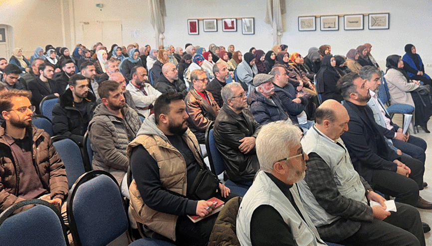 IGMG’den hacı adaylarına seminer