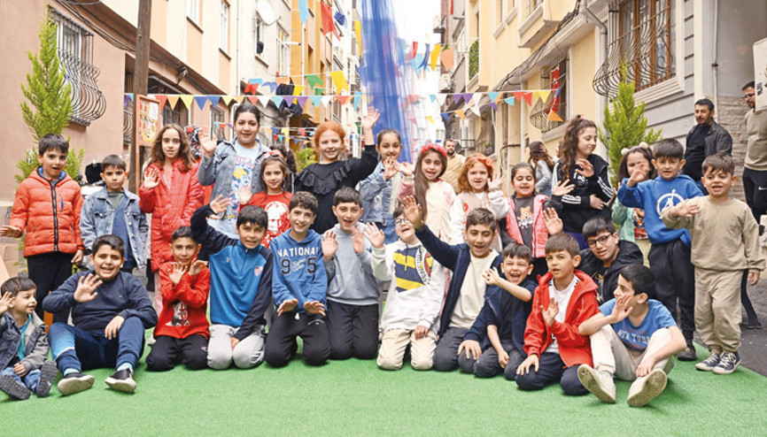Şişli’nin sokakları oyun alanı oldu