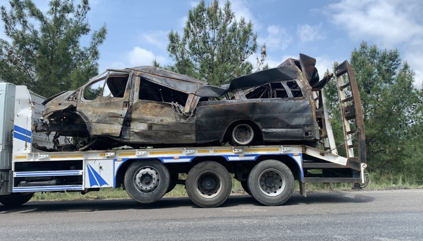 Adanada uçuruma düşen minibüsteki ölümlü kazada navigasyon detayı