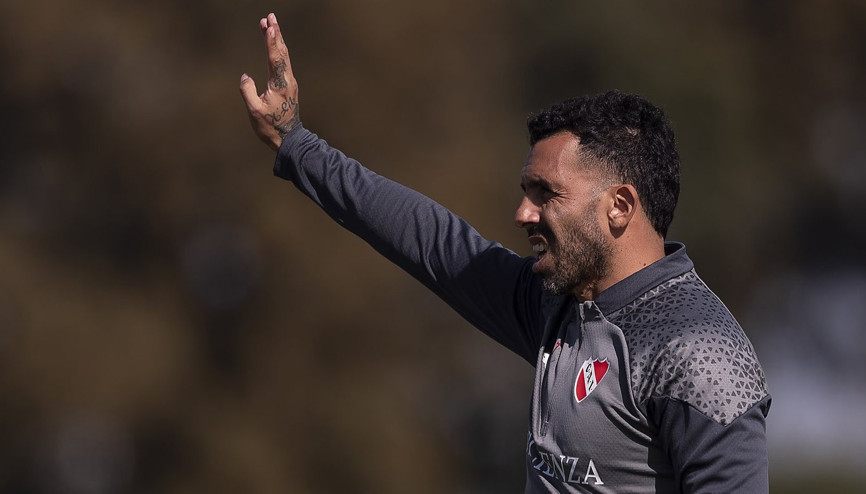 Carlos Tevez, hastaneye kaldırıldı Yüksek tansiyon...