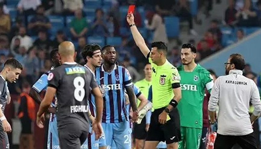 Kupada kırmızı kart gören Enis Destan’a 3 maç ceza