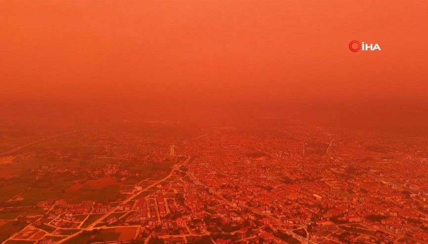Boluda toz taşınımı: Gökyüzü kırmızıya büründü
