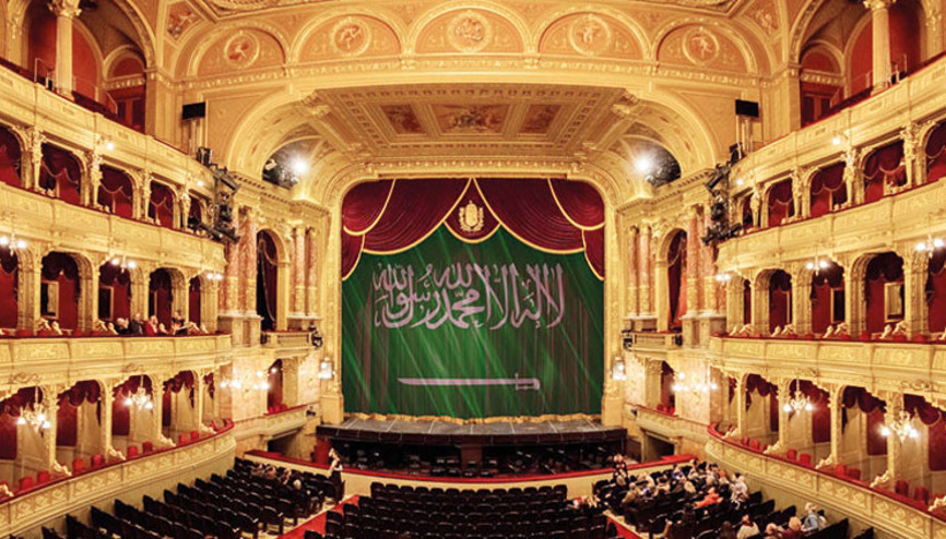 Arabistan’a opera geldi