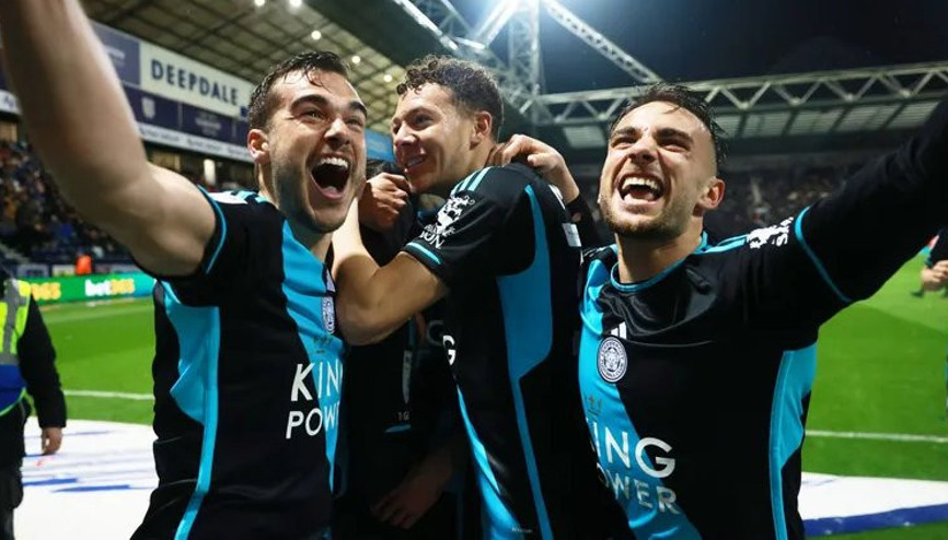 Leicester City, Premier Lige geri döndü Yunus Akgün...