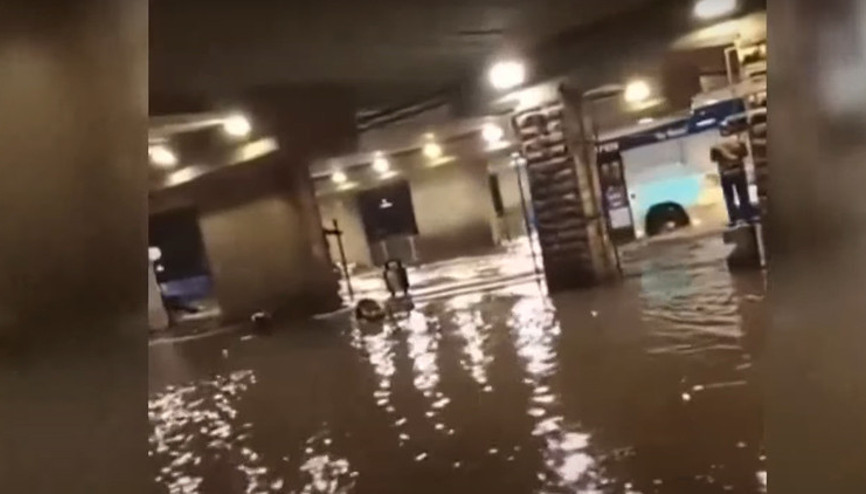 Son dakika haberi Valilik uyarmıştı... Ankara sele teslim oldu: Vali Şahinden açıklama