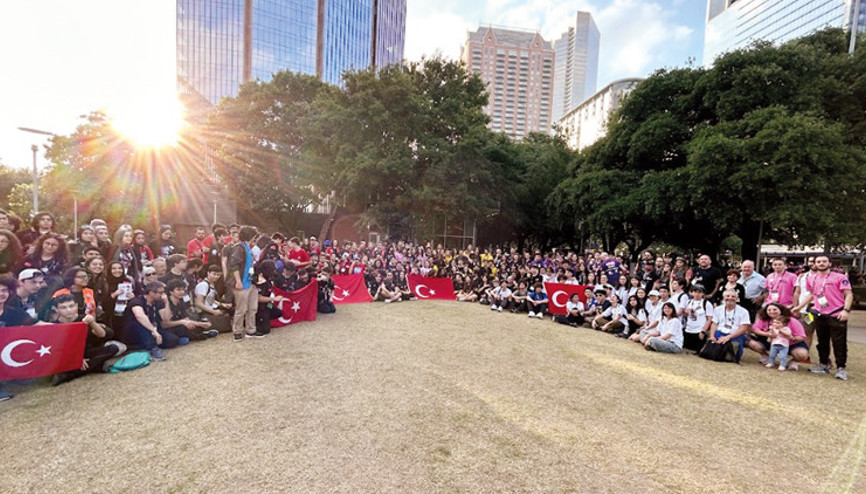 Einstein finalinde Türk robotu... Türkiye’den 9 takım ödül aldı