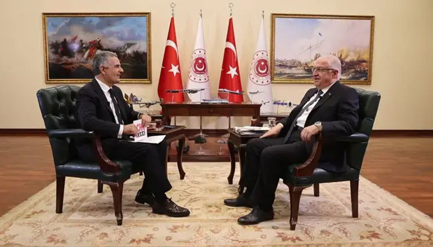 Milli Savunma Bakanı Güler CNN Türkte: Bazı dostlar PKK/YPG’ye pilotaj eğitimi veriyor