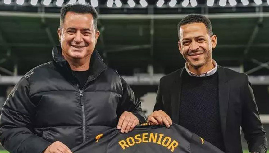 Acun Ilıcalının takımı Hull Cityde sürpriz ayrılık