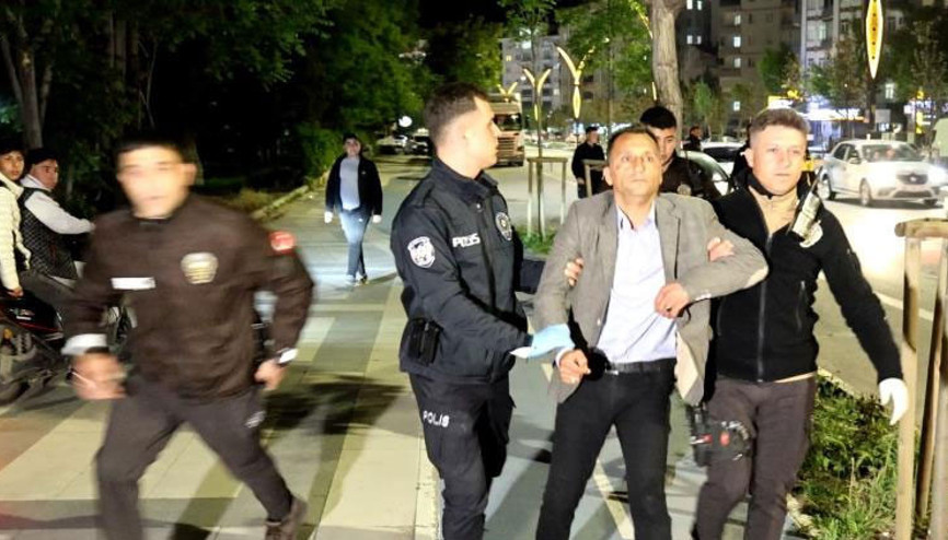 Polis ehliyet istedi, alkollü sürücü ise ayakkabı