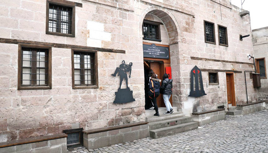 Talas’ta açılan 100. Yıl Müzesi’ne ziyaretçi akını