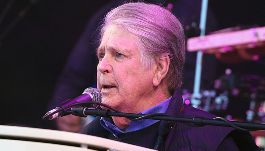 Önce her şeyimdi dediği eşini sonra da ona dair hatıralarını yitirdi… Demansa yakalanan efsane isim artık vesayet altında yaşayacak Önce her şeyimdi dediği eşini sonra da ona dair hatıralarını yitirdi… Demansa yakalanan efsane isim artık vesayet altında yaşayacak