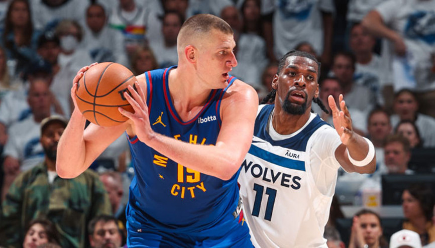 NBAde Denver Nuggets seriye tutundu, New York Knicks öne geçti