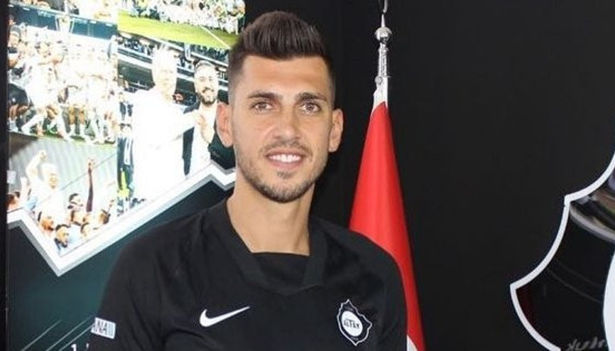 TFF 2. Lige düşen Altay’da Ceyhun Gülselam kalıyor