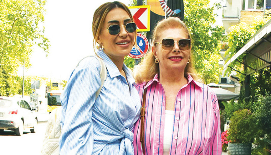 Nil Karataş: İlk annem dinler