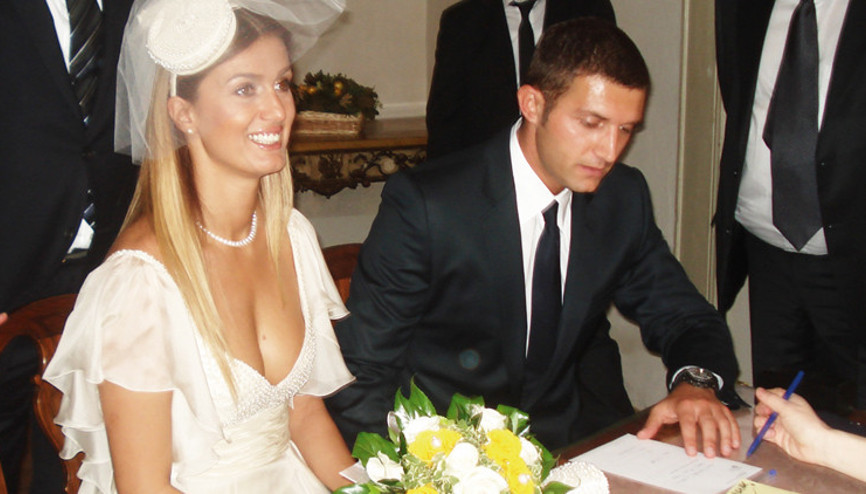 Şimdiki aklım olsa evliliğimi kurtarırdım