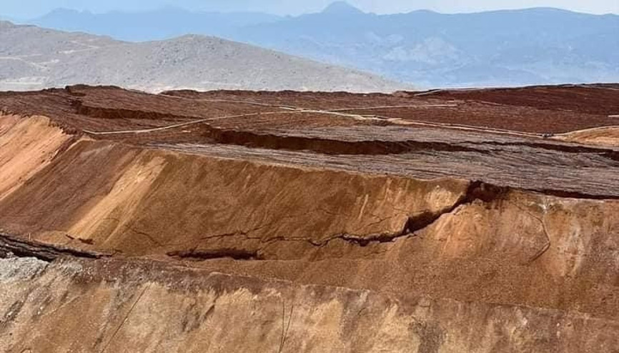 Erzincanda İliç soruşturmasında şirketin yatırım projeleri müdürü tutuklandı Erzincanda İliç soruşturmasında şirketin yatırım projeleri müdürü tutuklandı