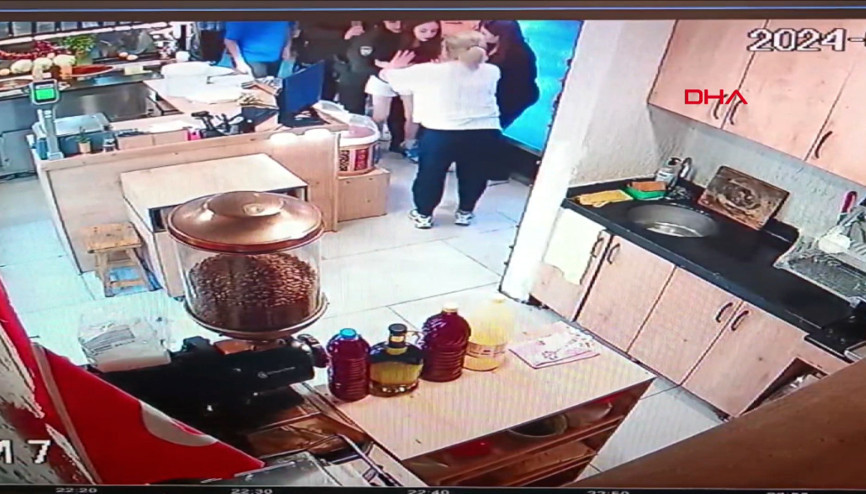 Nefes borusuna cisim kaçan küçük kıza bekçiden heimlich manevrası