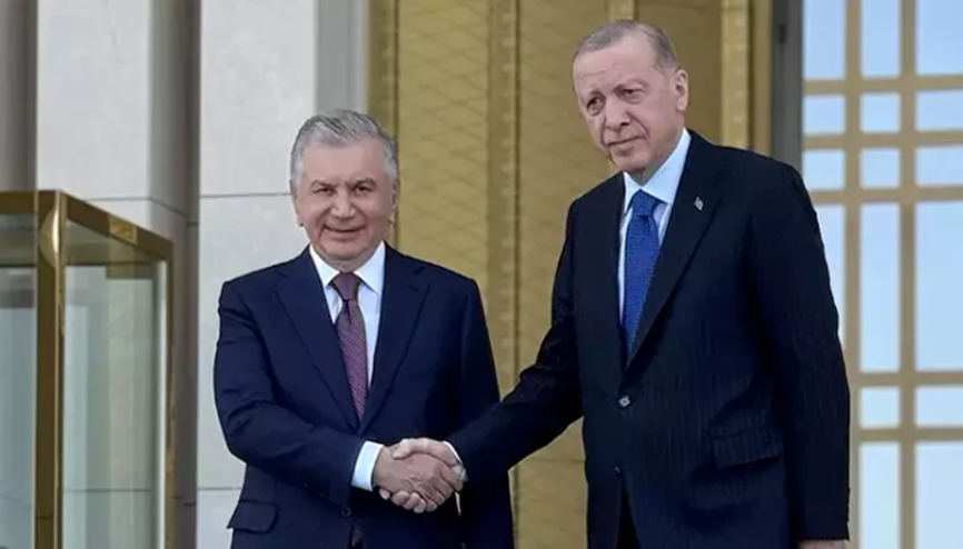 Cumhurbaşkanı Erdoğan, Özbekistan Cumhurbaşkanı Şevket Mirziyoyev’i resmi törenle karşıladı