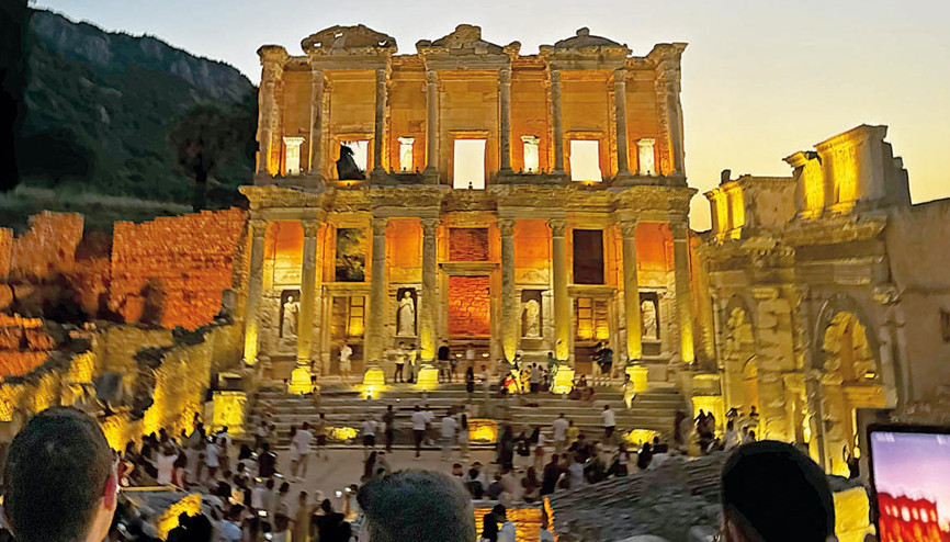 Müzeler artık gece de açık