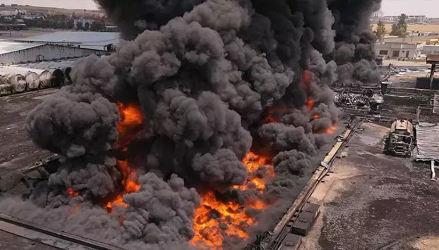 Erbil’de petrol rafinerisi yangını En az 10 itfaiye görevlisi yaralandı